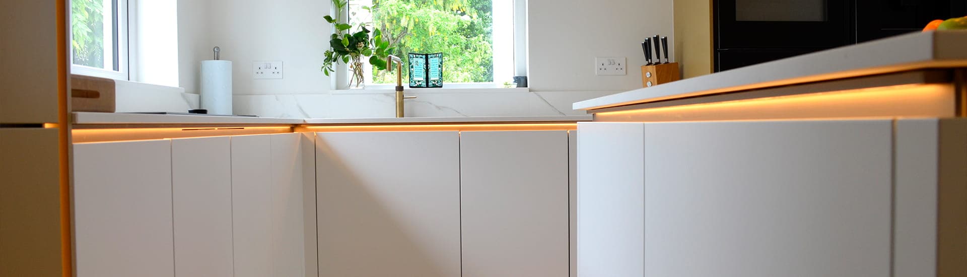 Angie & Jamie McSweeney, Plymouth hero image