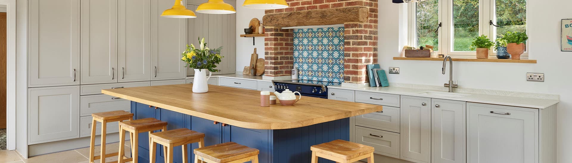 Simply Burbidge hero image